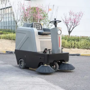 1250mm Drive On Floor Cleaner Vacuum Sweeper Electric Battery Ride On Road Floor Sweeper Machine
