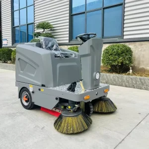 1280mm Ride-On Three-Brush Floor Sweeper SW-1280 Electric Industrial Road Cleaning Machine for Warehouse