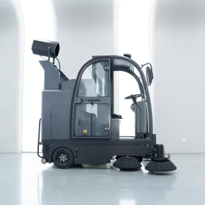 1900mm Electric Ride-On Road Sweeper for Sidewalks