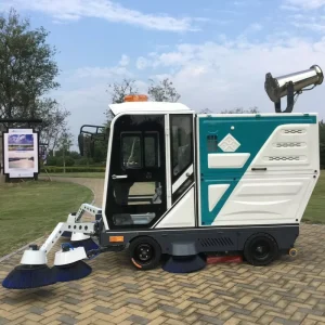 3000mm-Wide Electric Ride-On Street Sweeper with 7 Brushes and Floor Scrubber