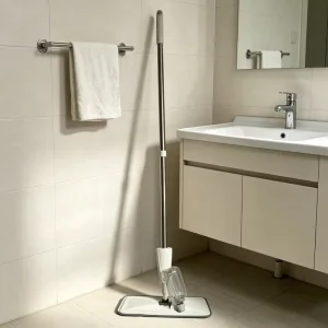 40 cm Microfiber Flat Mop Kit for Wet and Dry Use with 360° Rotation and Narrow-Gap Bucket