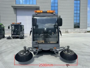 48V Electric Ride-on Road Sweeper with 20,000 m²/h Efficiency and 260L Hopper for Industrial Areas