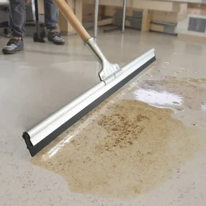 Aluminum Alloy Floor Scraper with Curved Rubber Squeegee for Kitchen Grease Cleaning