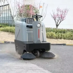 Battery Powered Ride-on Floor Sweeper for Residential Communities Property Management Outdoor Road Dust Cleaning Machine