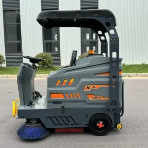 Commercial Driving Floor Sweeper for Industrial Warehouse and Road Cleaning with High-Pressure Washing Function