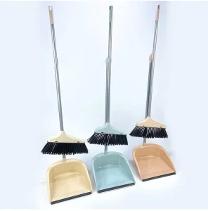 DS1630 Upright Standing Broom and Dustpan Set Long Handle Plastic Broom and Dustpan Brush