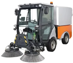 Diesel Floor Scrubber F2600 Road Sweeper Street Cleaning Machine for Road Washing and Sweeping
