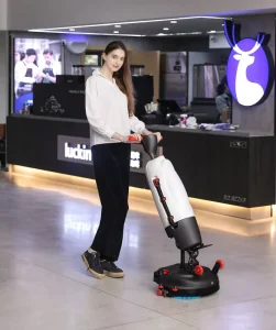 Double Brushes Commercial Scrubbing Machine Battery Powered Floor Cleaning Equipment Automatic Industrial