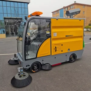 E-4 G40 Electric Ride-On Sweeper with High-Pressure Washer for Municipal Roads and Farms