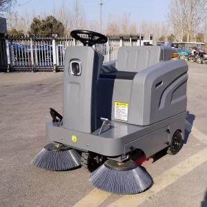 Electric Industrial 3-Wheel Ride-On Floor Sweeper for Warehouse and Factory Cleaning