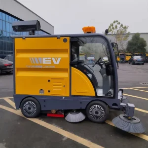 Electric Ride-On Floor Sweeper for Parking Lots, Gardens, Farms, Warehouses, and Roads