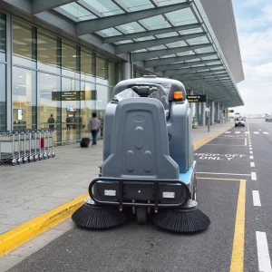Electric Ride-On Industrial Floor Sweeper with High-Pressure Cleaner, 8500 m²/h, 1300mm Cleaning Width