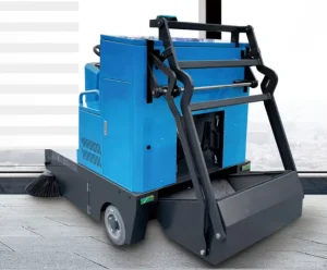 Electric Ride-On Road Sweeper Machine