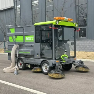 Electric Ride-on Street Sweeper with 2.5 Meter Cleaning Width and CE