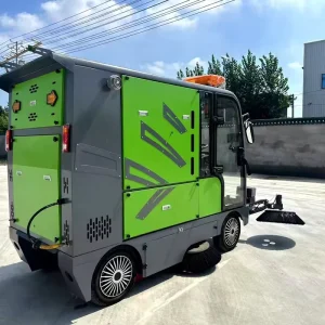 Electric Self-Propelled Four-Wheel Double-Vacuum Battery Road Sweeper Truck with Spray Dust Reduction System