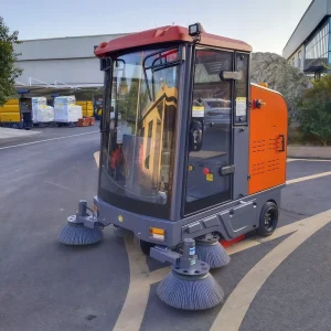 G1900 Electric Mini Ride-On Street Sweeper for Warehouse and Factory Floors