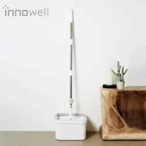 Hands-Free Flat Mop with Water-Separation Bucket and 360-Degree Rotation