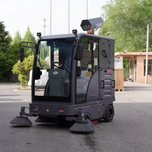 High Efficiency Ride on Floor Sweeper with Water Spray for Large Area Warehouse and Parking Lot