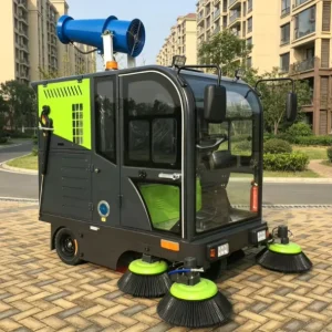 High Pressure Sweeping Truck 700mm Brush 1900mm Cleaning Width 150L Water Tank 48V Battery Powered Road Sweeper