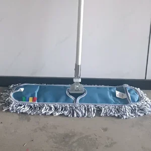 High Quality Two Tone Spliced Yarn Flexible Rotatable Dust Mop for Janitorial Property Hotel & Office Cleaning