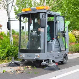 Industrial Electric Ride-On 3-Wheel Battery-Powered Floor Sweeper Machine 1500-2500mm Sweeping Width