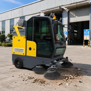 Industrial Ride-On Floor Sweeper Vacuum Cleaner with Dust Suppression for Factory Cleaning