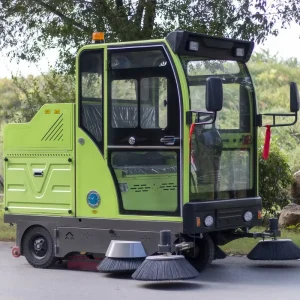 Industrial Ride-On Street Cleaning Machine and Road Floor Sweeper