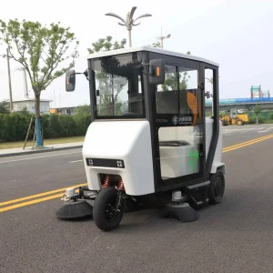 K180 Tricycle Road Sweeper, 1800/2000 mm Sweeping Width