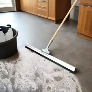 Large-Area Kitchen Grease Floor Squeegee with Aluminum Alloy Steel Frame and Curved Rubber Blade