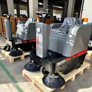 OEM S1250A High Quality Advanced Electric Floor Sweeper New Condition Fashion Ride on for Yard & Runway Cleaning