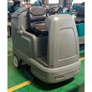 Ride-On Driving Floor Scrubber, 41.7-Inch, 535 kg, with 245 L Tank