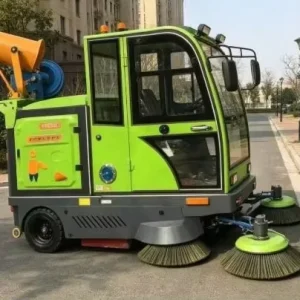 Ride-On Floor Scrubber ST D1900 for Warehouses, Factories and Hospitals