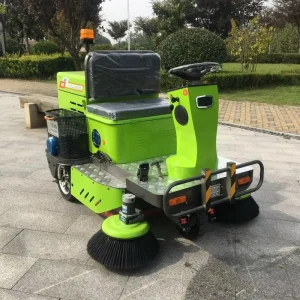 Ride on Road Sweeper Machine Industrial Floor Sweeper 1500mm Cleaning Width for Warehouse Parking Lot Cleaning
