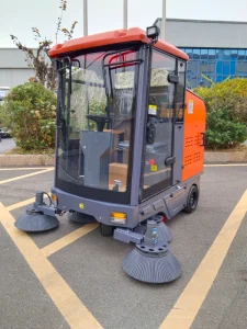 S1900 Electric Ride-On Self-Propelled Industrial Floor and Street Sweeper with Vacuum System
