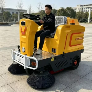 SP-1300 Industrial Sweeper for Outdoor Roads Warehouses and Logistics Center Maintenance