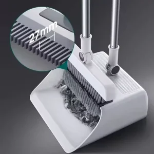 Saiwo Factory’s Hot Selling Long Handle Iron Broom with PET Head Dustpan Sweeping Set