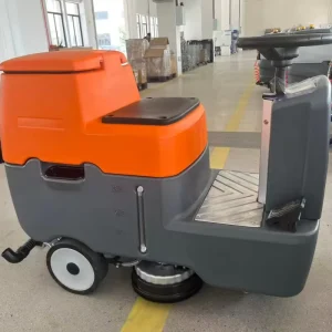 X70 Industrial Floor Scrubber Machine, 550mm Scrub Width, 800mm Squeegee, 70/80L Tank, Front Drive